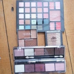 Makeup bundle